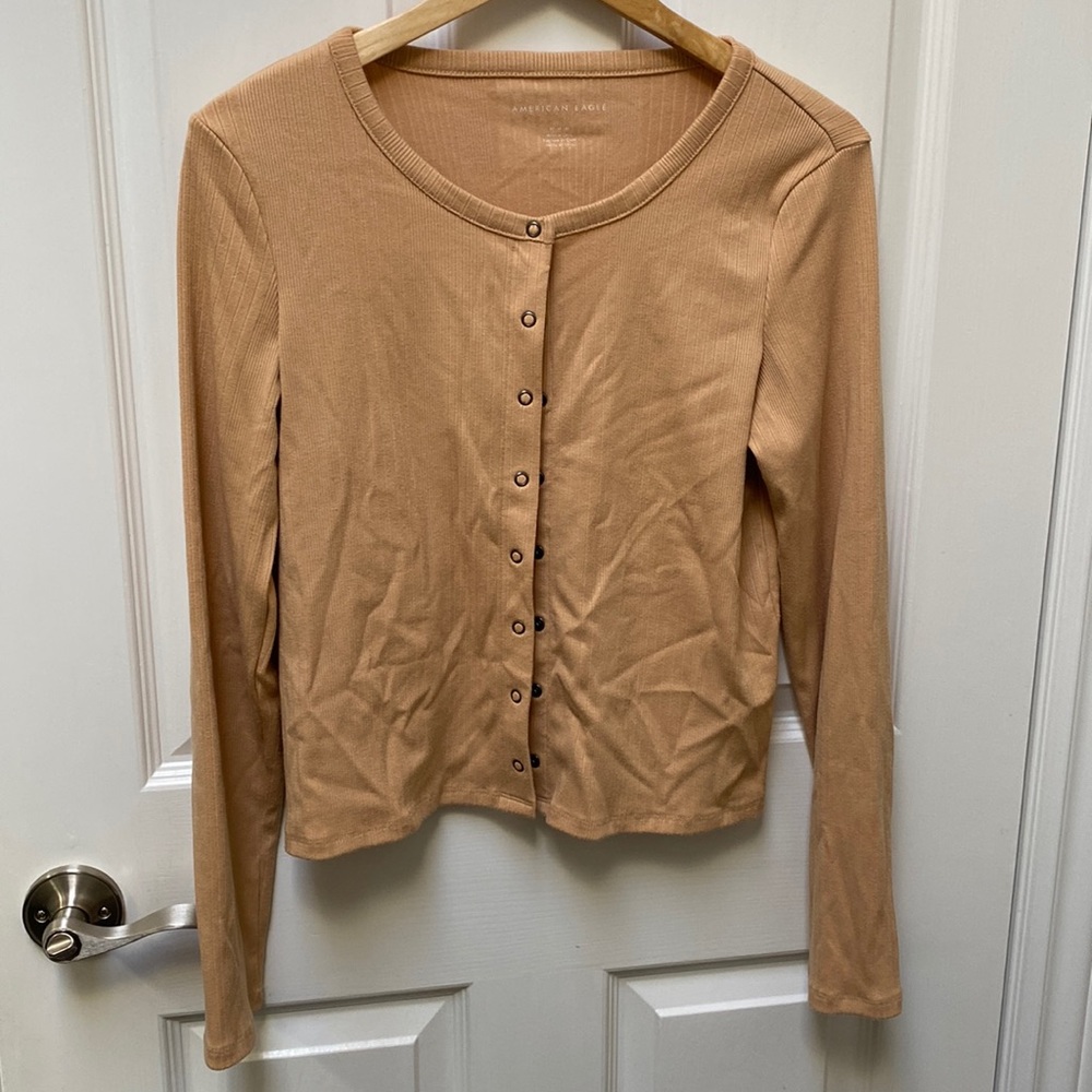 American Eagle top